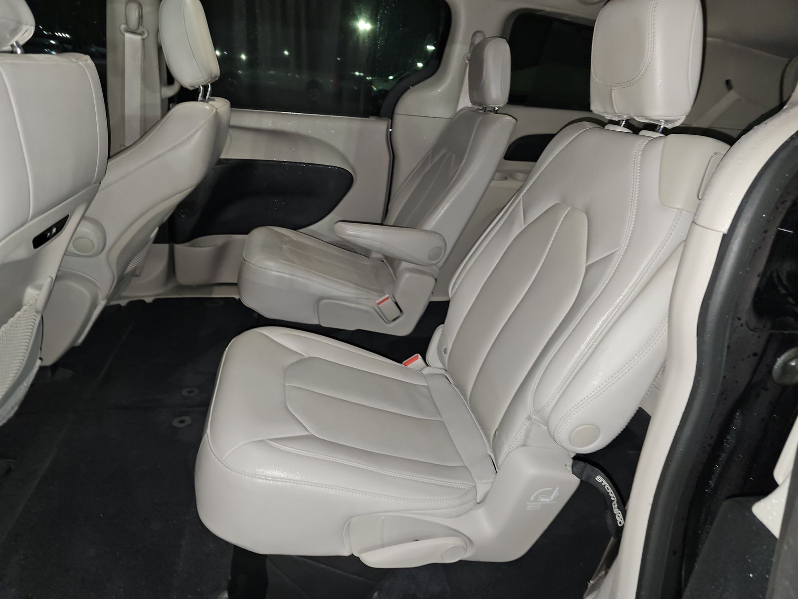 2021 Chrysler Pacifica Touring L FWD