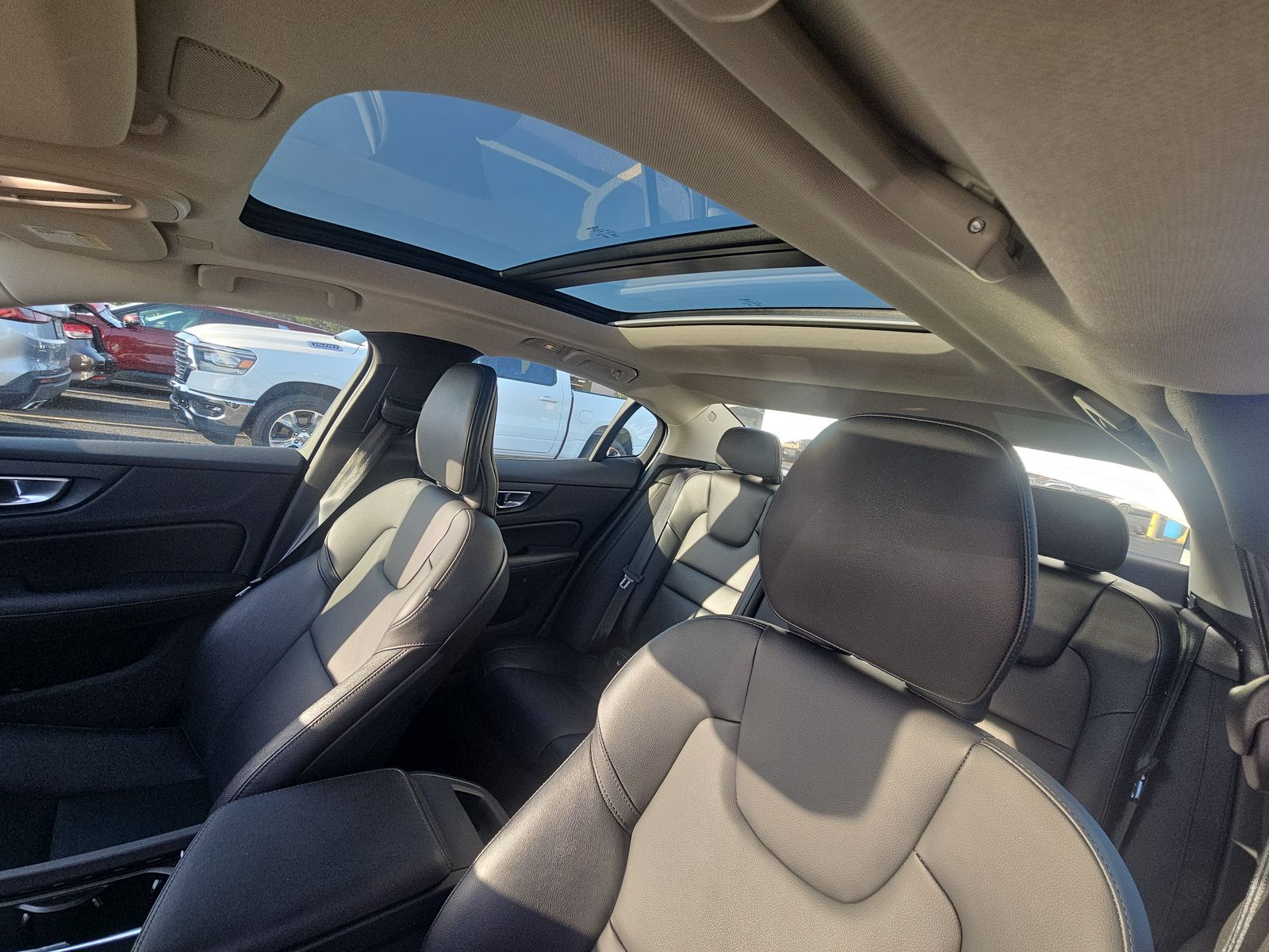 2024 Volvo S60 B5 Core FWD