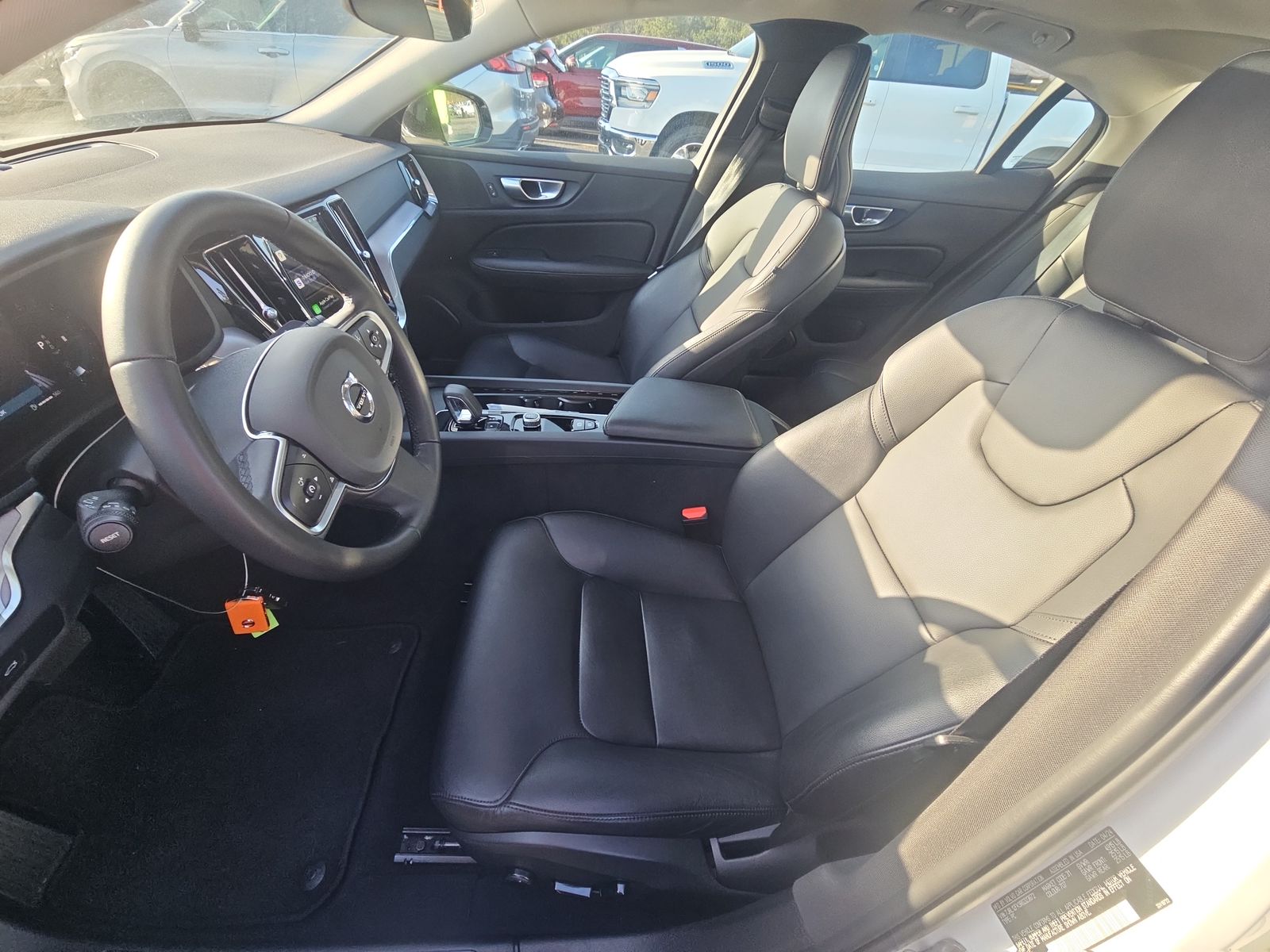 2024 Volvo S60 B5 Core FWD