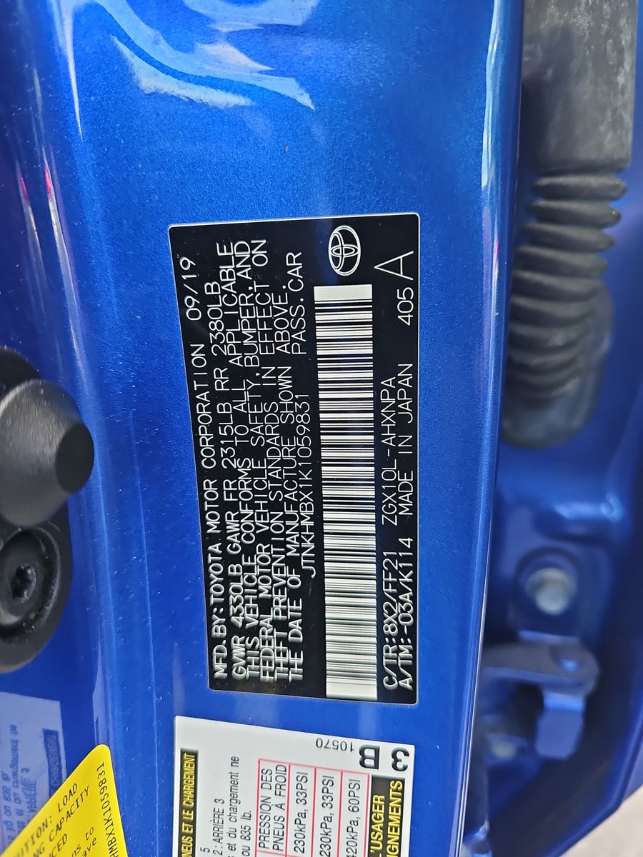 2019 Toyota C-HR XLE FWD