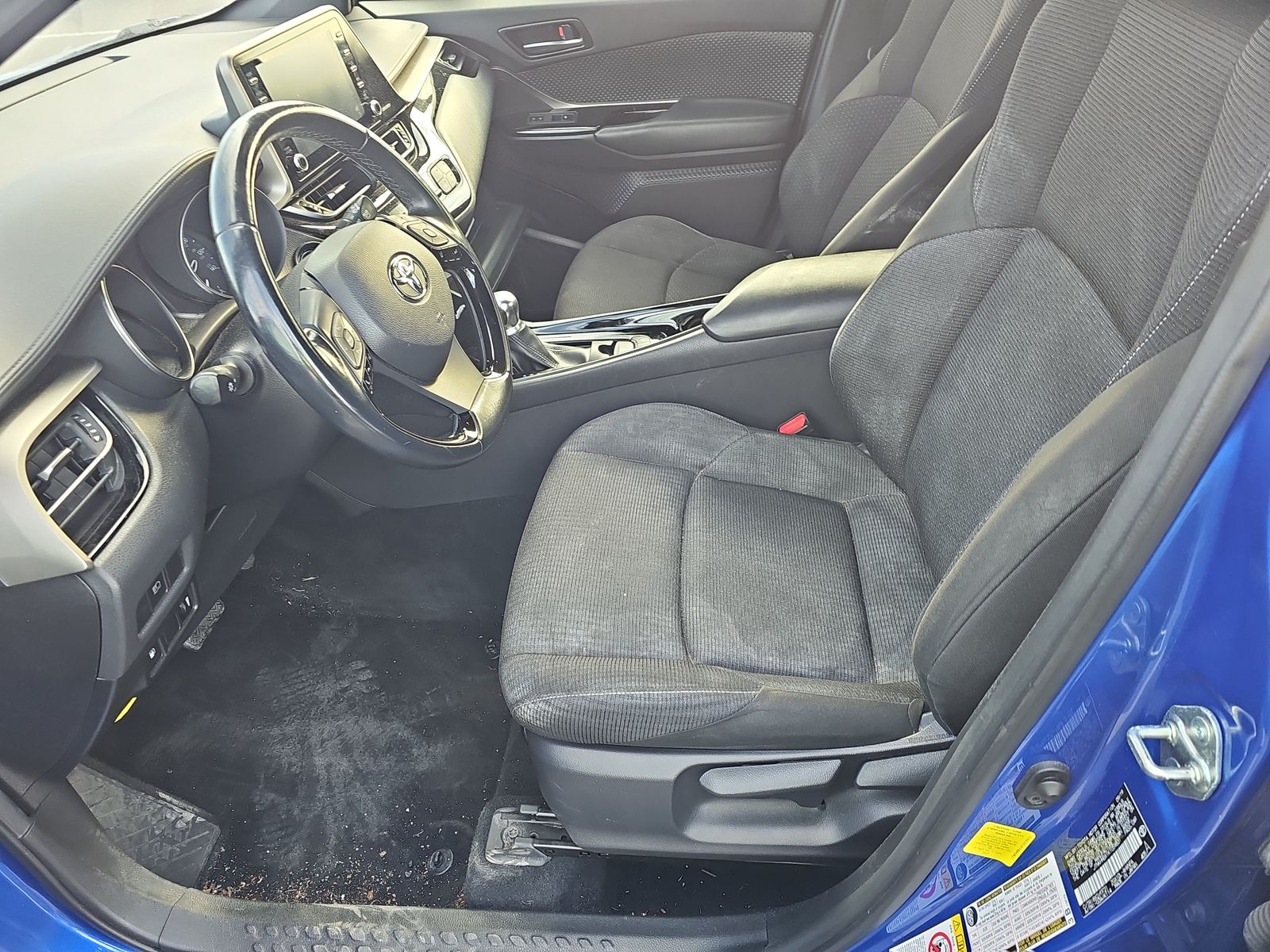 2019 Toyota C-HR XLE FWD