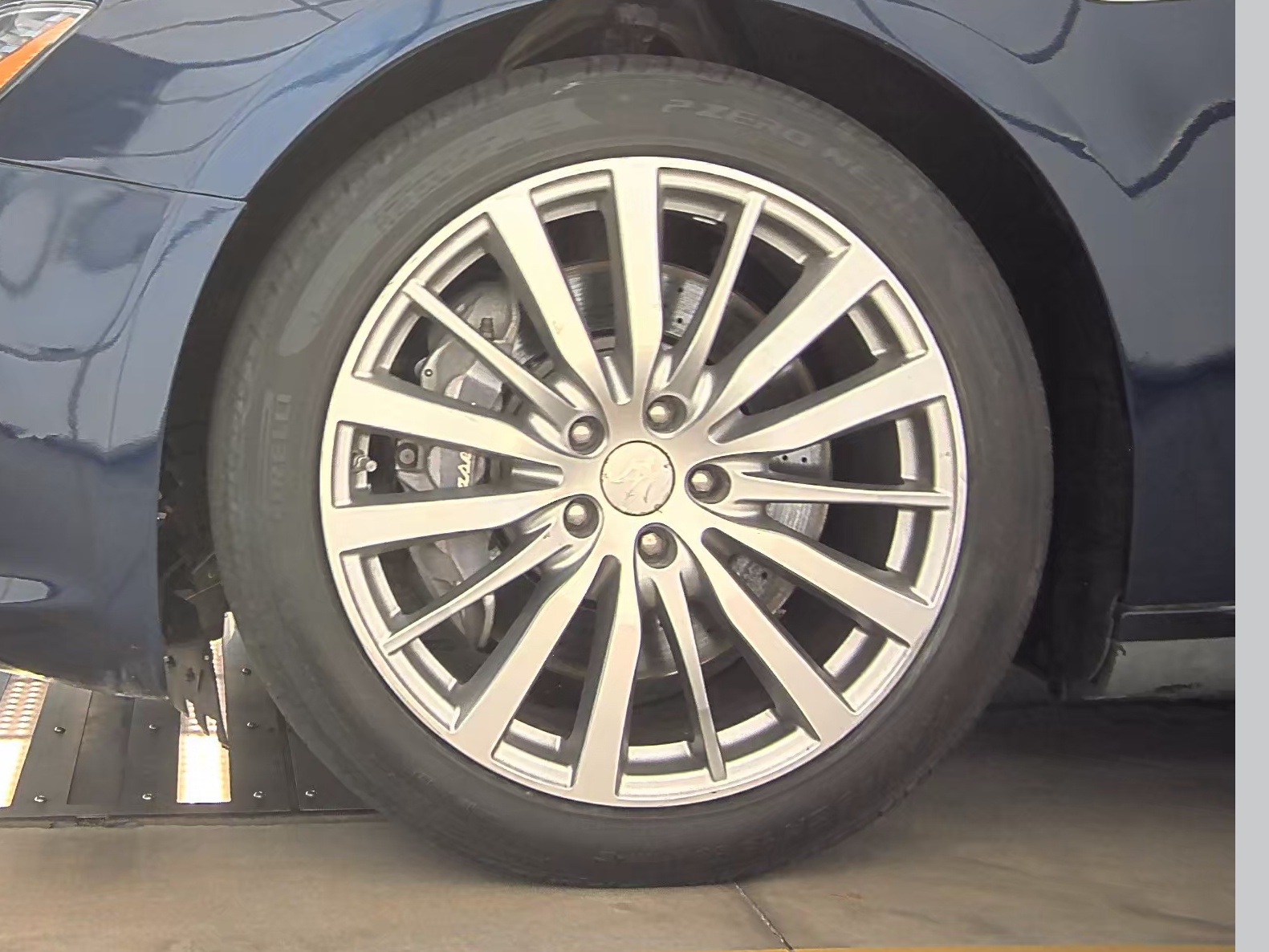 2015 Maserati Ghibli S Q4 AWD