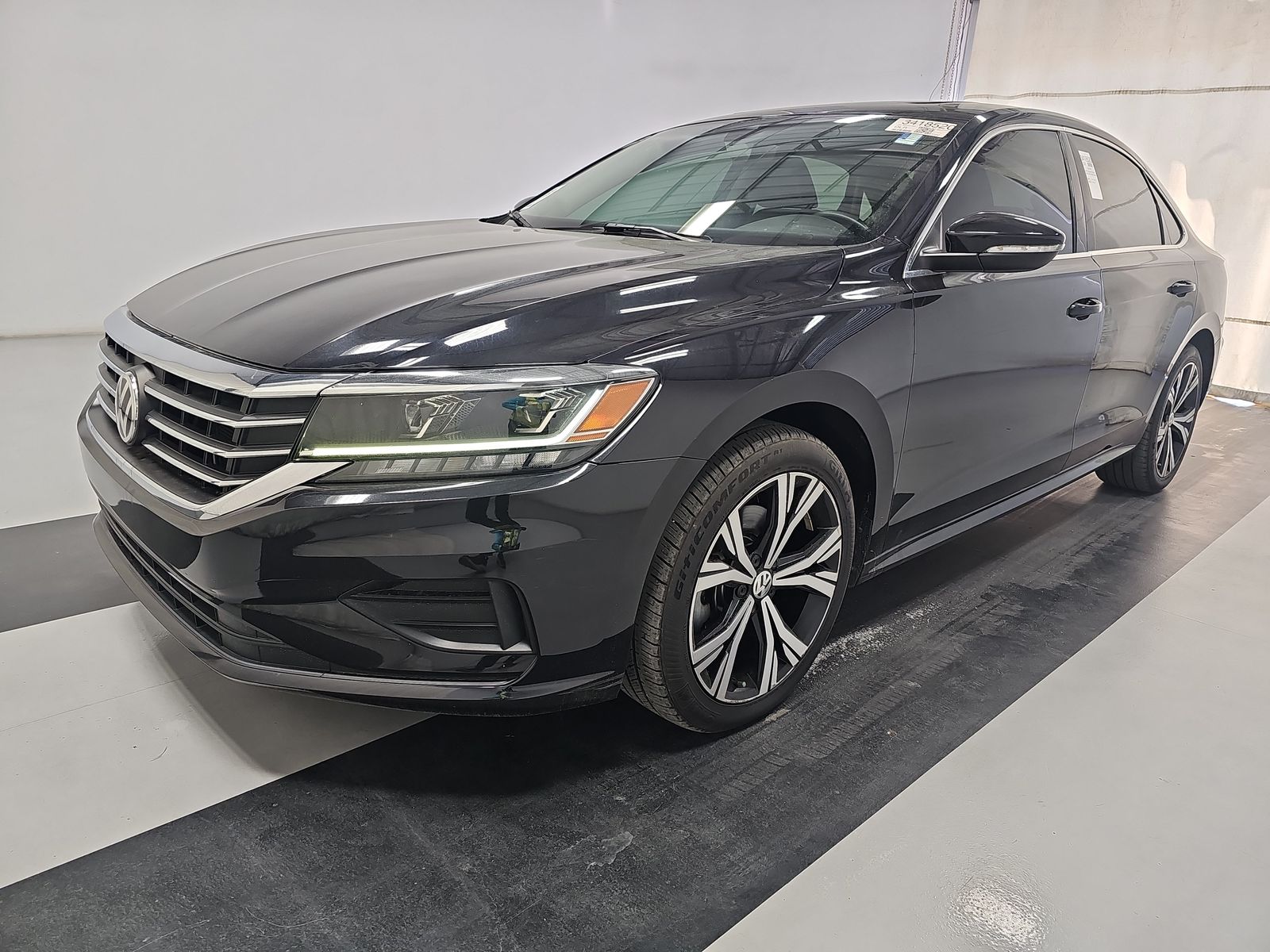 2021 Volkswagen Passat 2.0T SE FWD