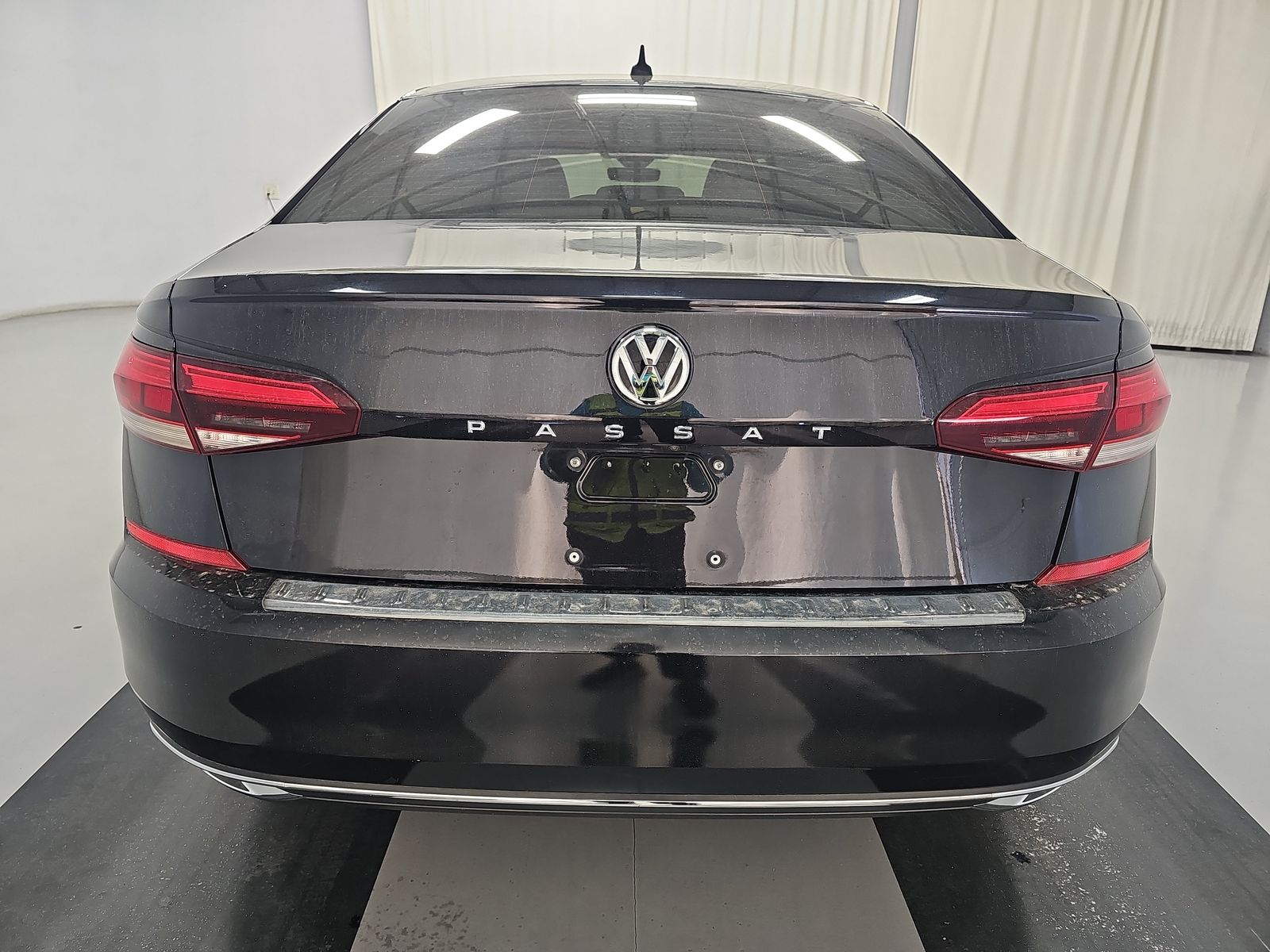 2021 Volkswagen Passat 2.0T SE FWD