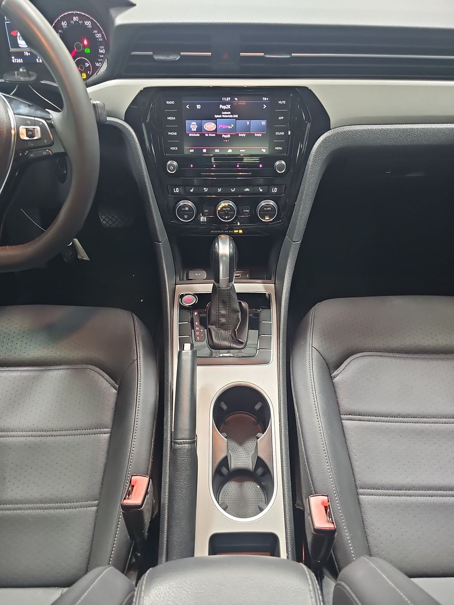 2021 Volkswagen Passat 2.0T SE FWD