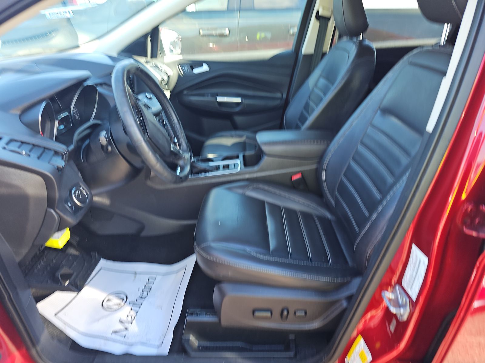 2019 Ford Escape SEL FWD