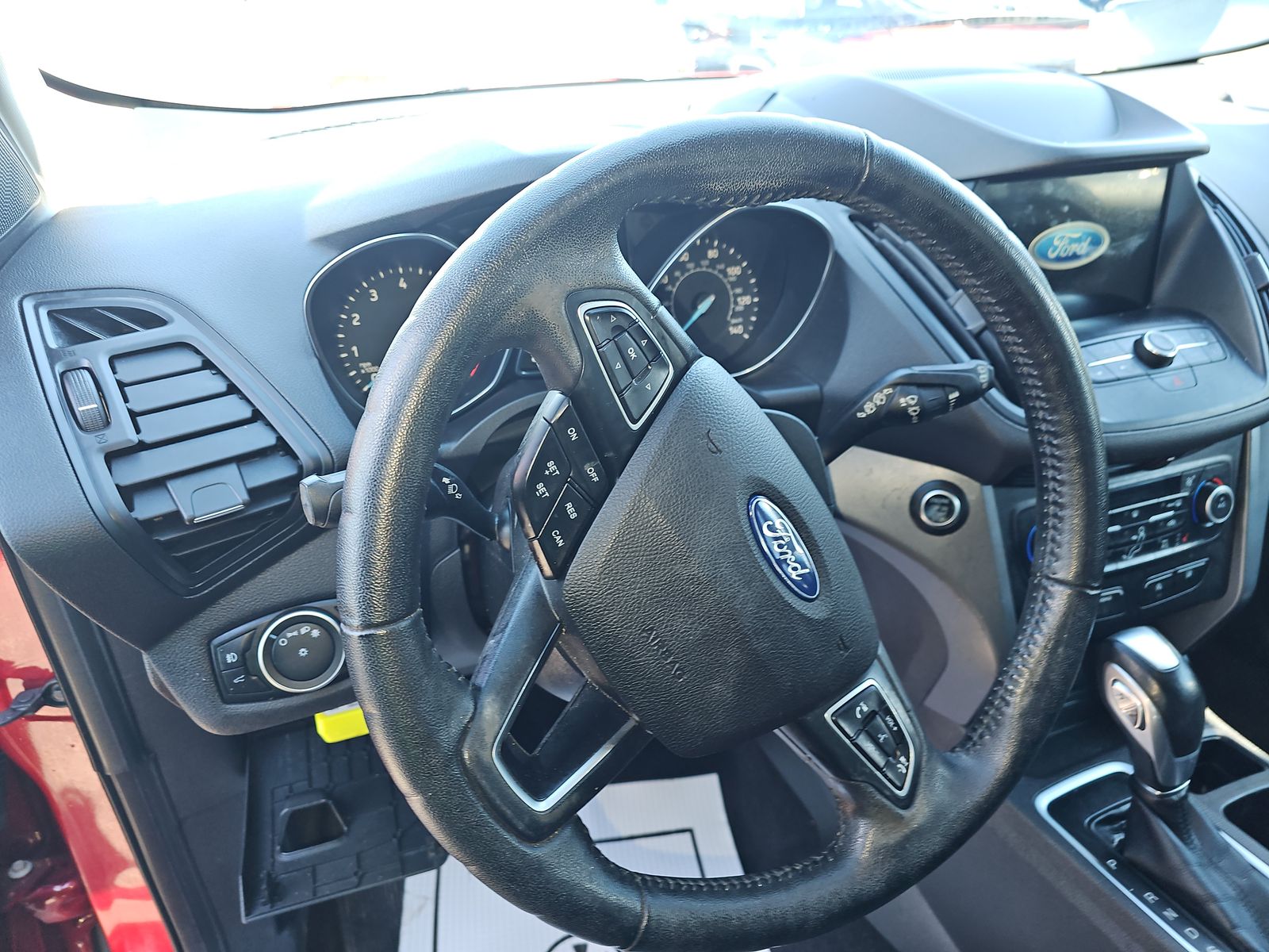 2019 Ford Escape SEL FWD