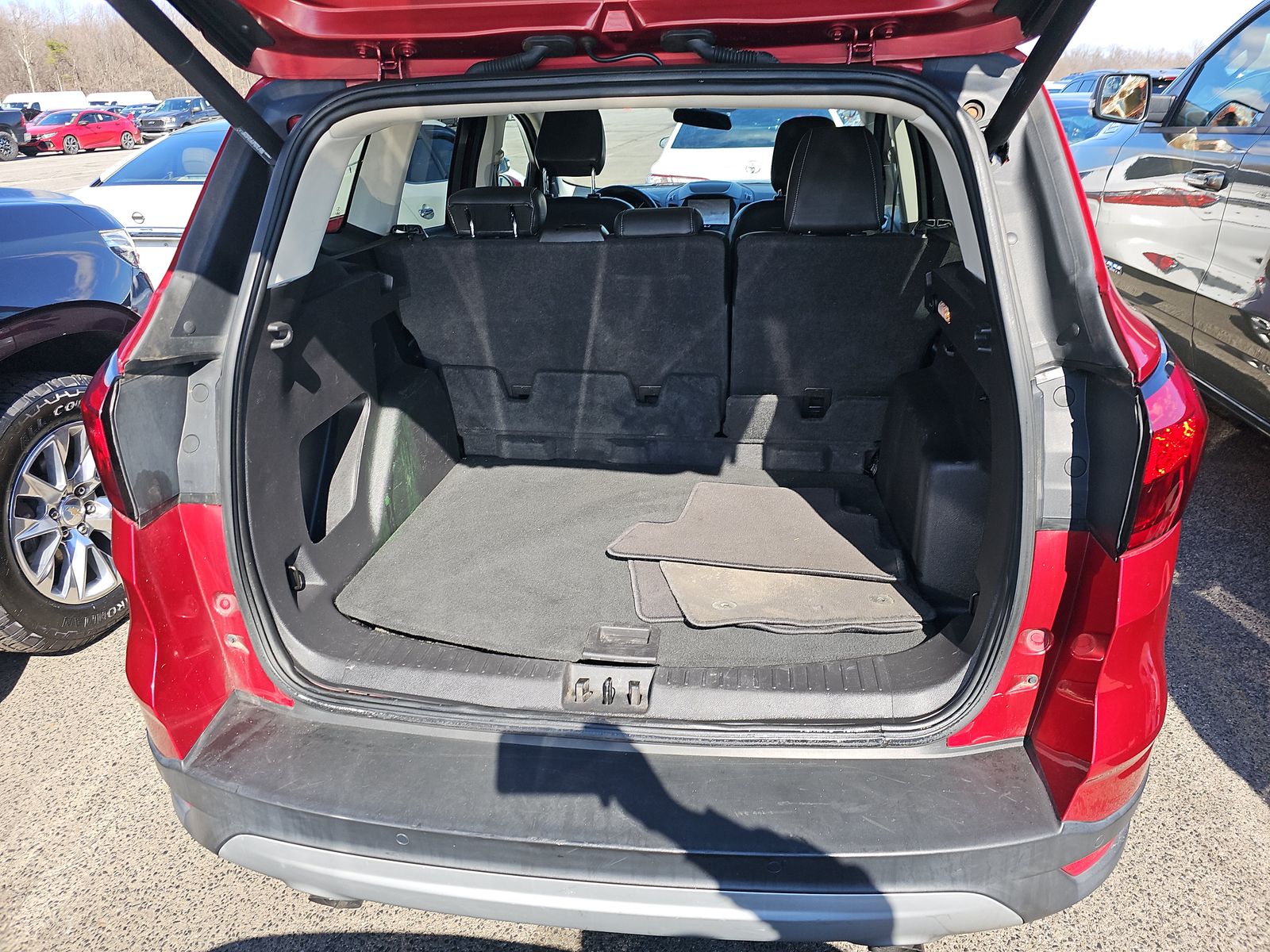 2019 Ford Escape SEL FWD