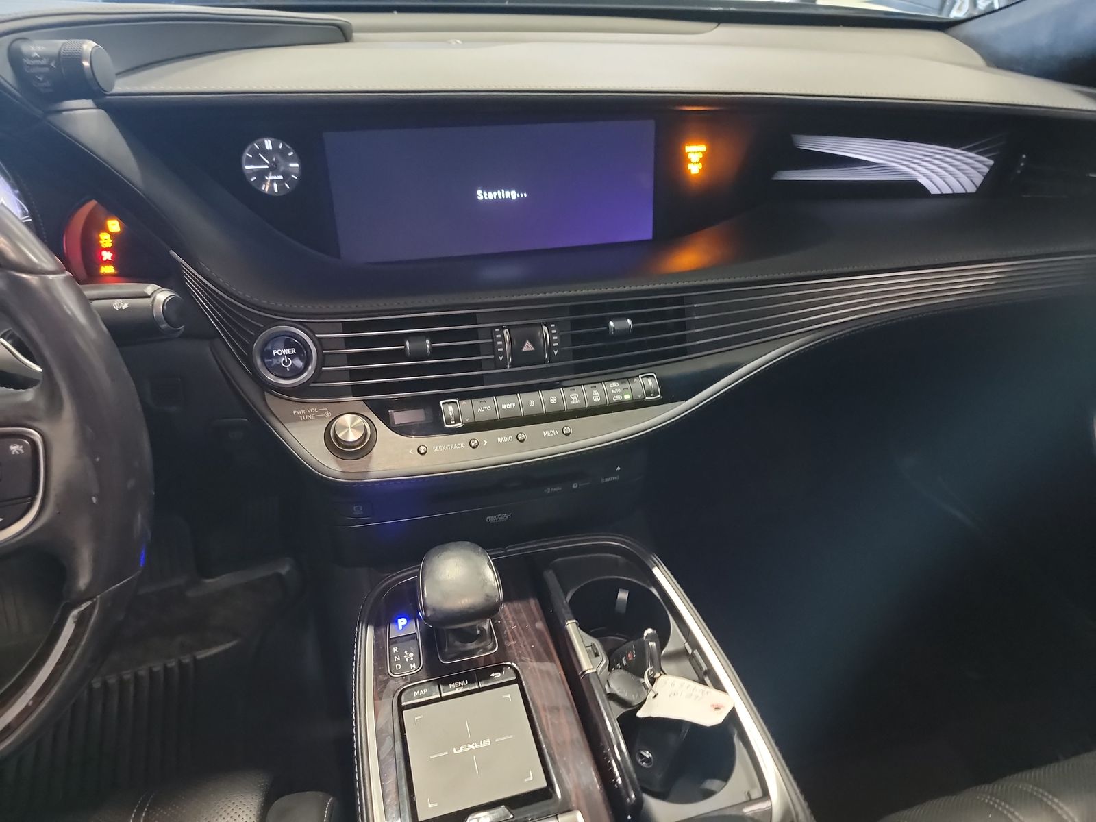 2018 Lexus LS LS 500h AWD