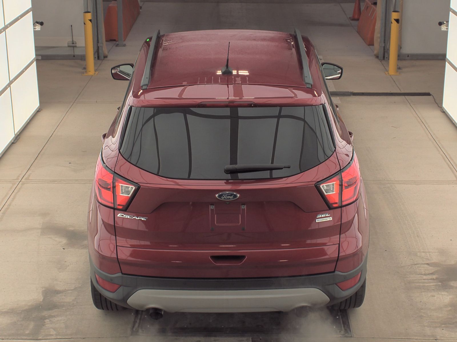 2019 Ford Escape SEL FWD