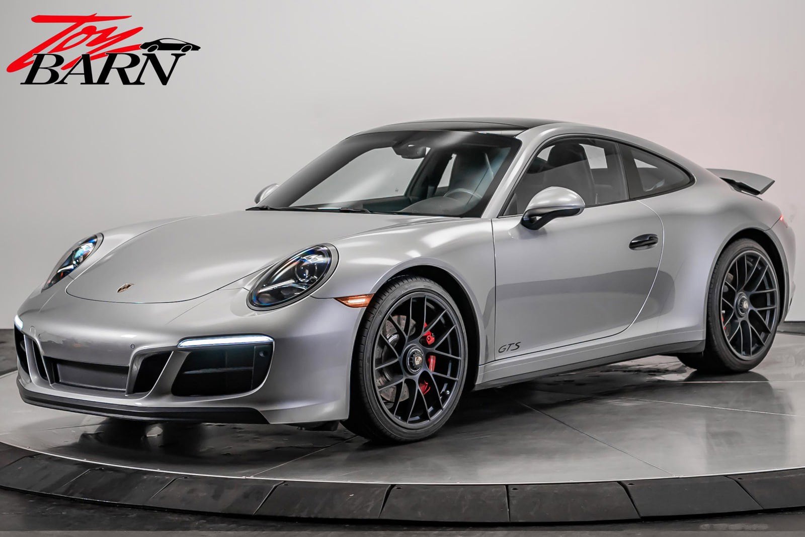 2019 Porsche 911 Carrera 4 GTS Coupe