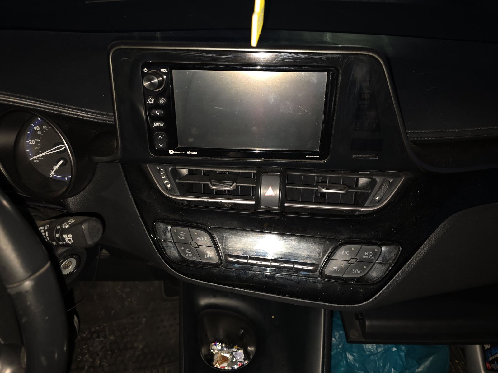 2018 Toyota C-HR XLE FWD