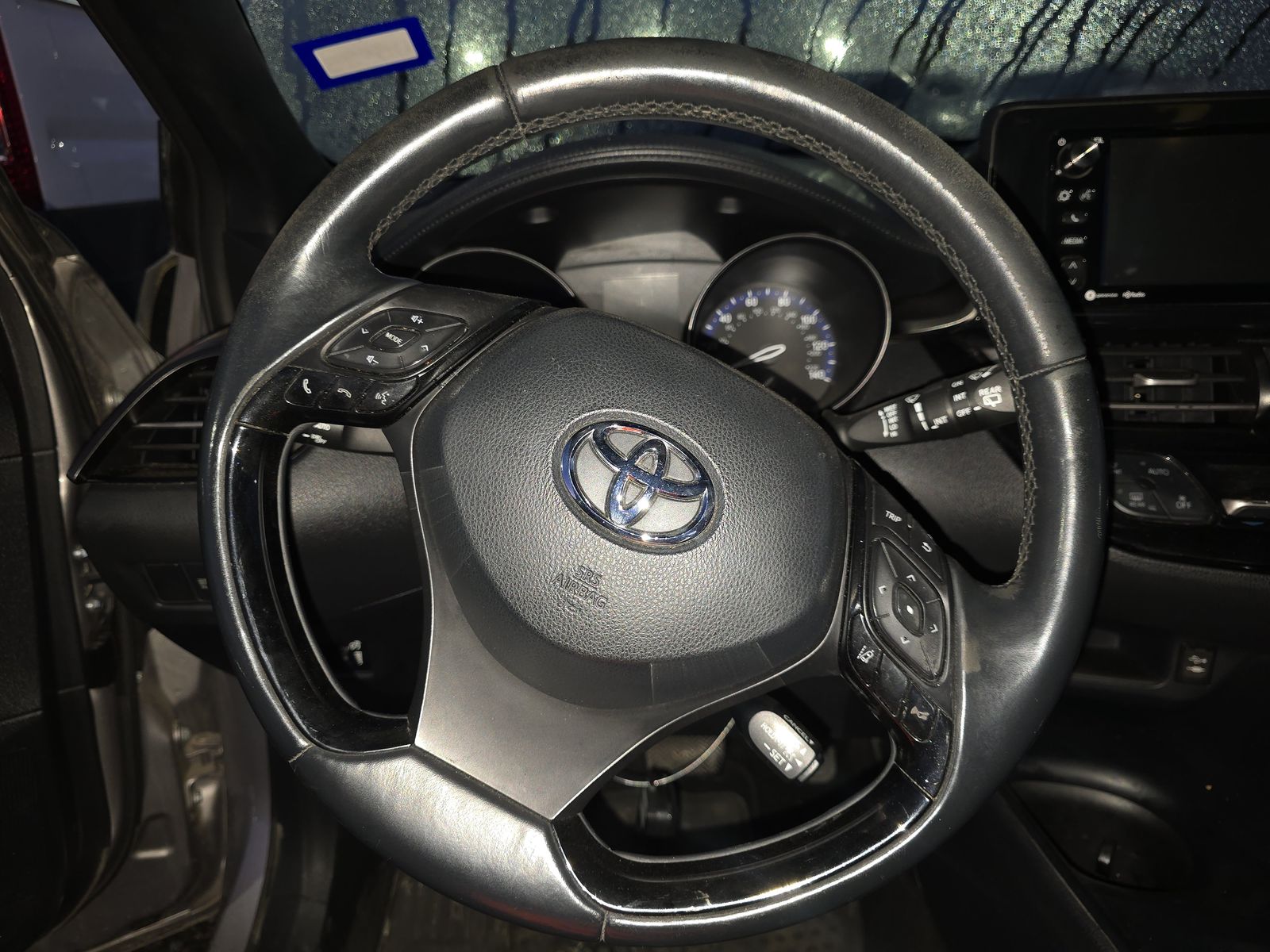 2018 Toyota C-HR XLE FWD