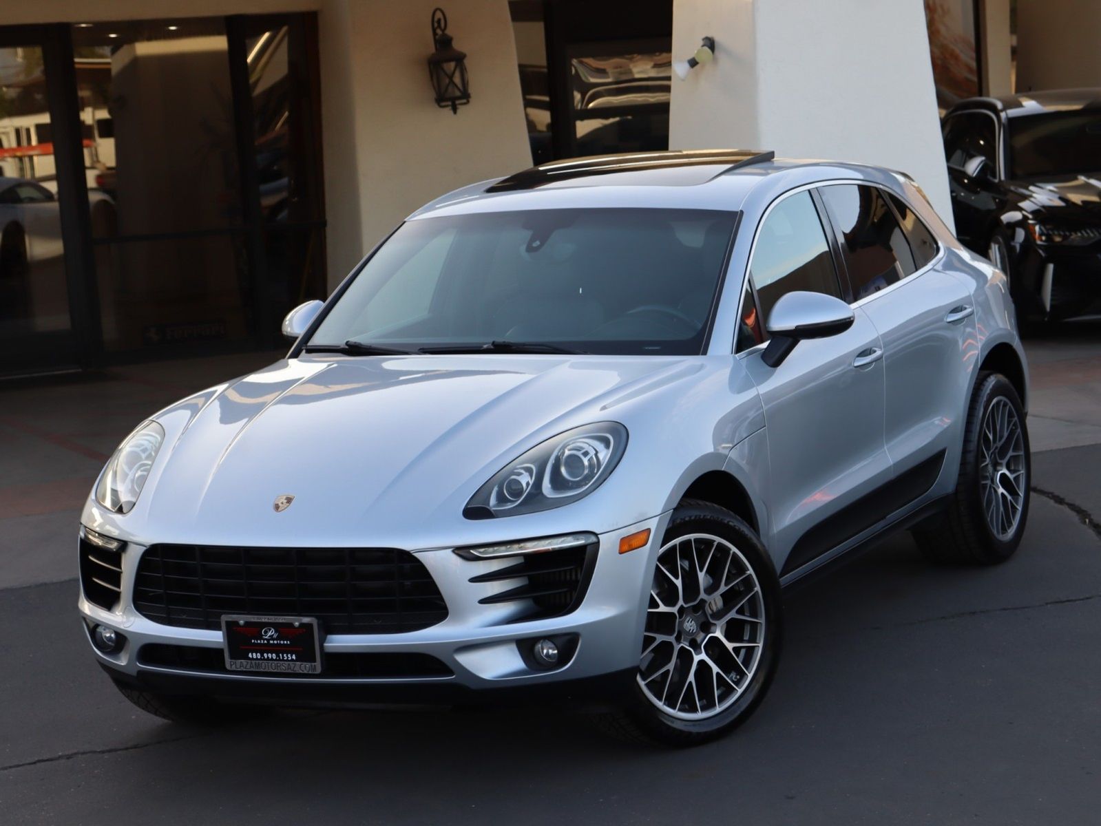 2016 Porsche Macan S