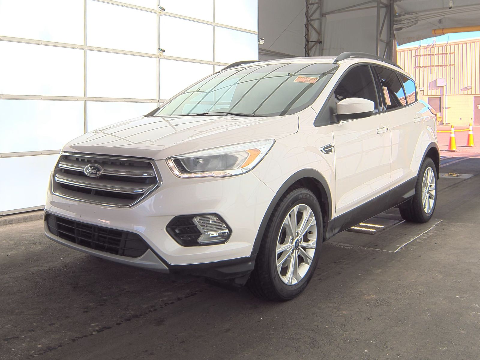 2019 Ford Escape SEL FWD