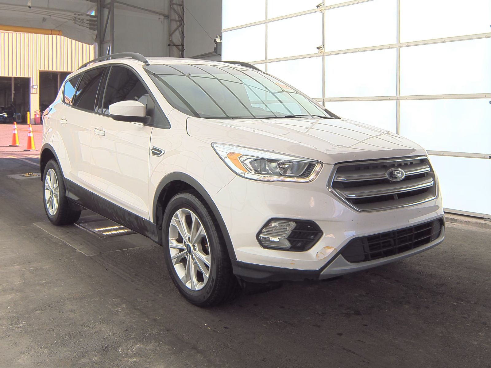 2019 Ford Escape SEL FWD