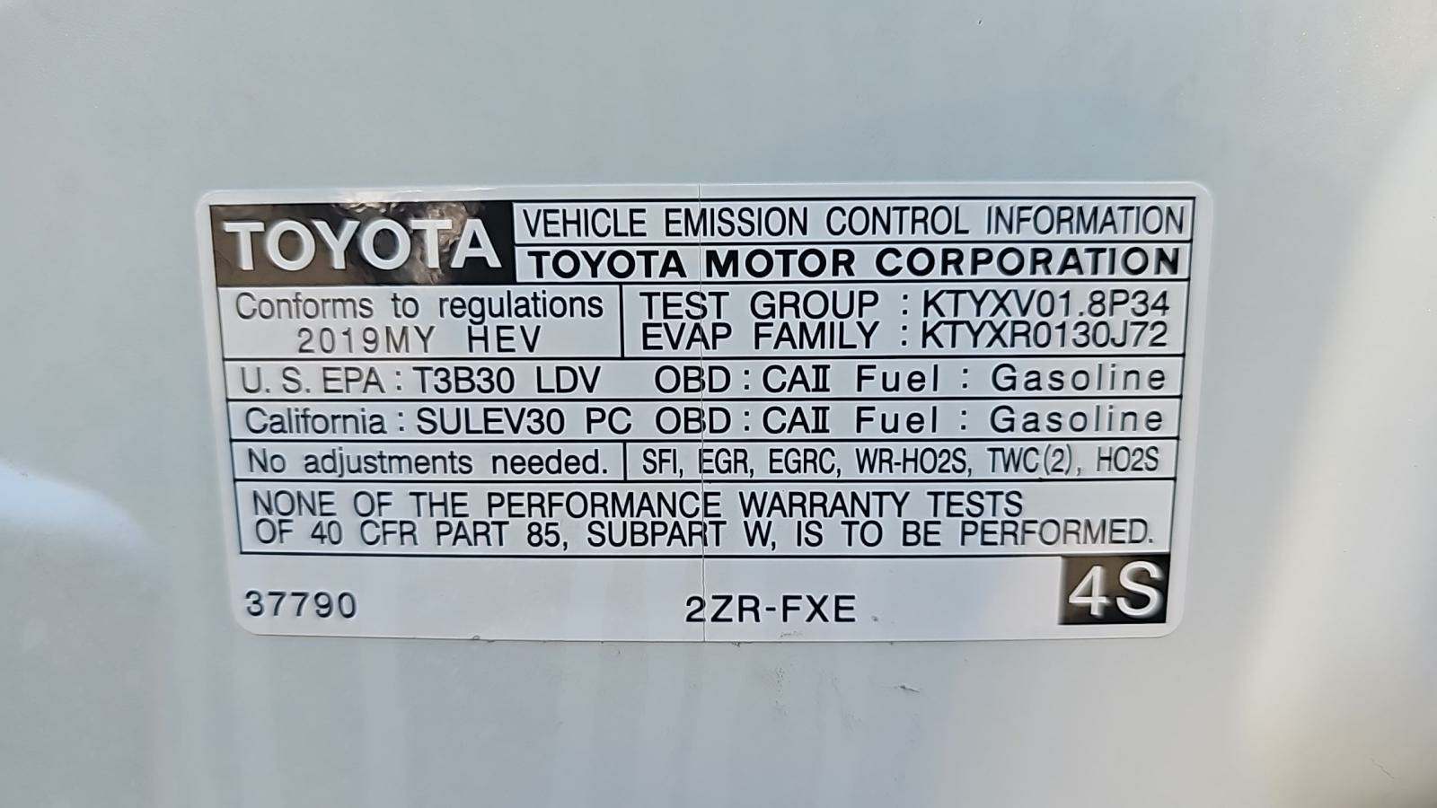 2019 Toyota Prius L Eco FWD