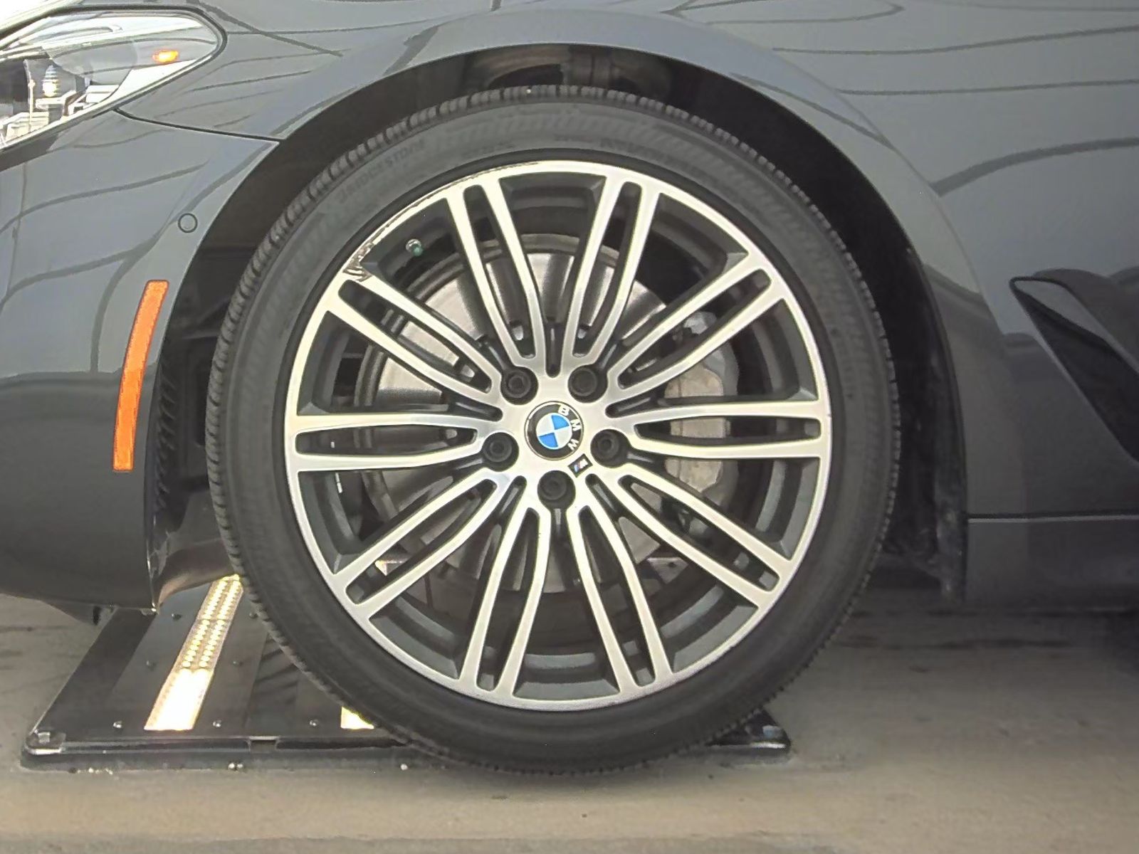 2017 BMW 5 Series 540i xDrive AWD