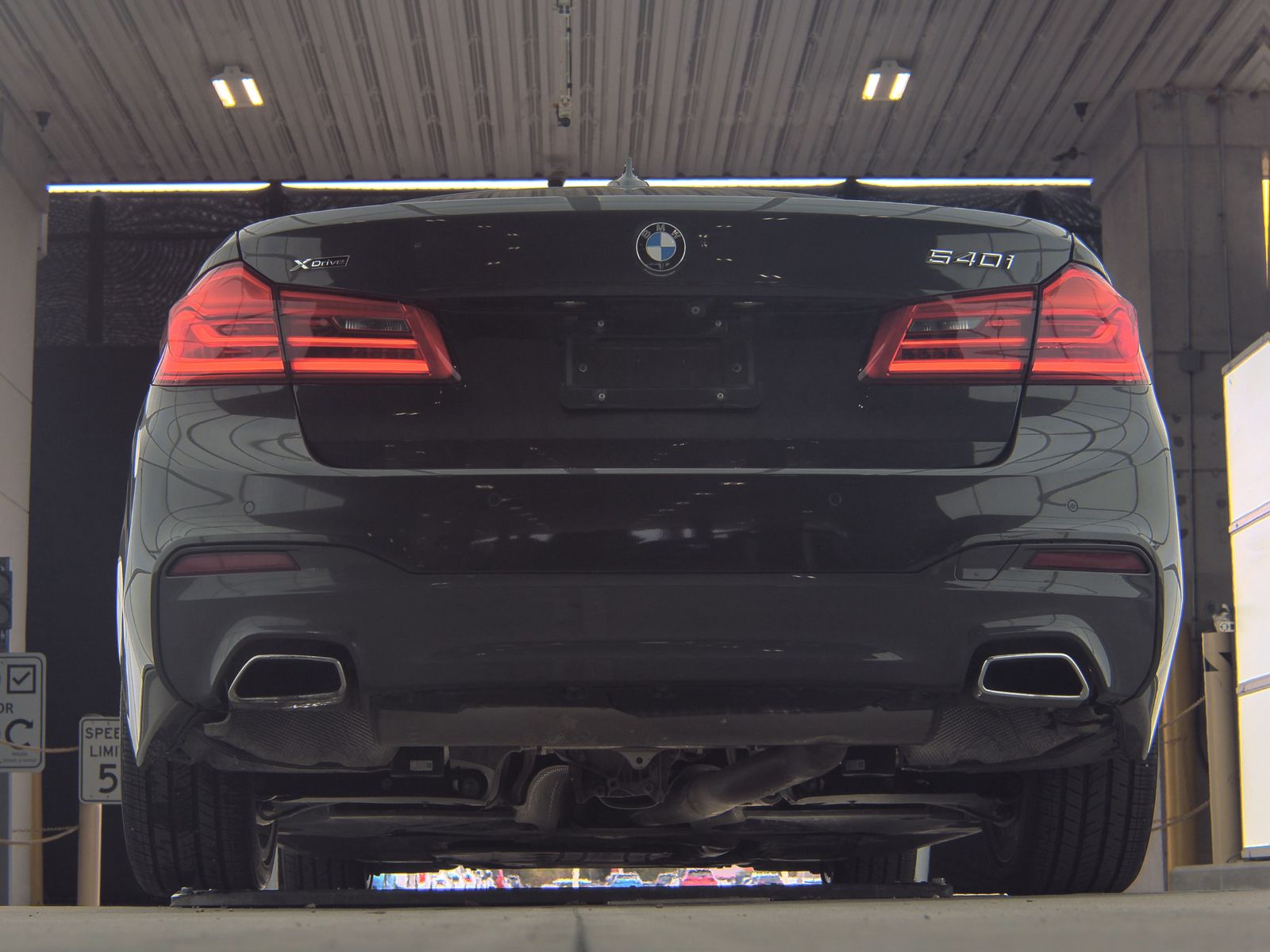 2017 BMW 5 Series 540i xDrive AWD