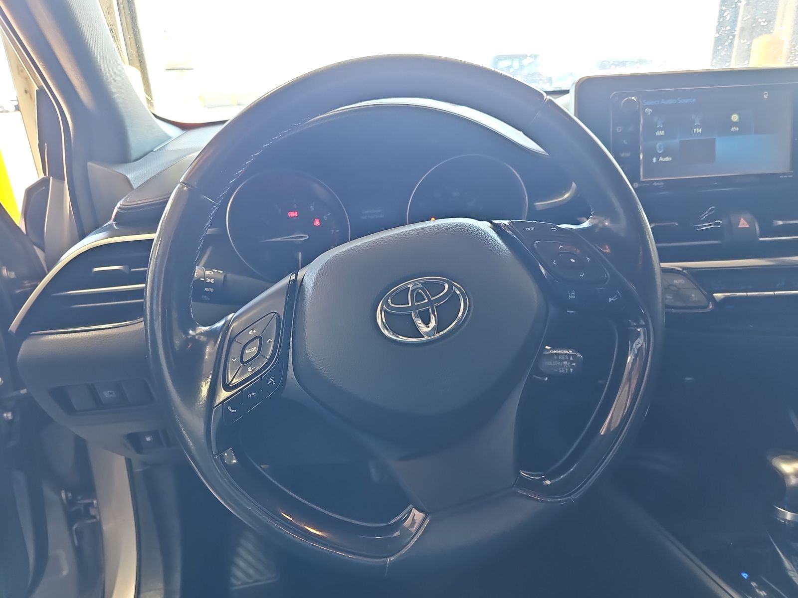 2018 Toyota C-HR XLE FWD