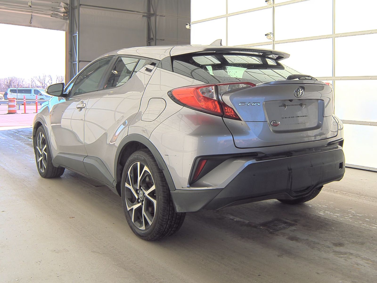 2018 Toyota C-HR XLE FWD