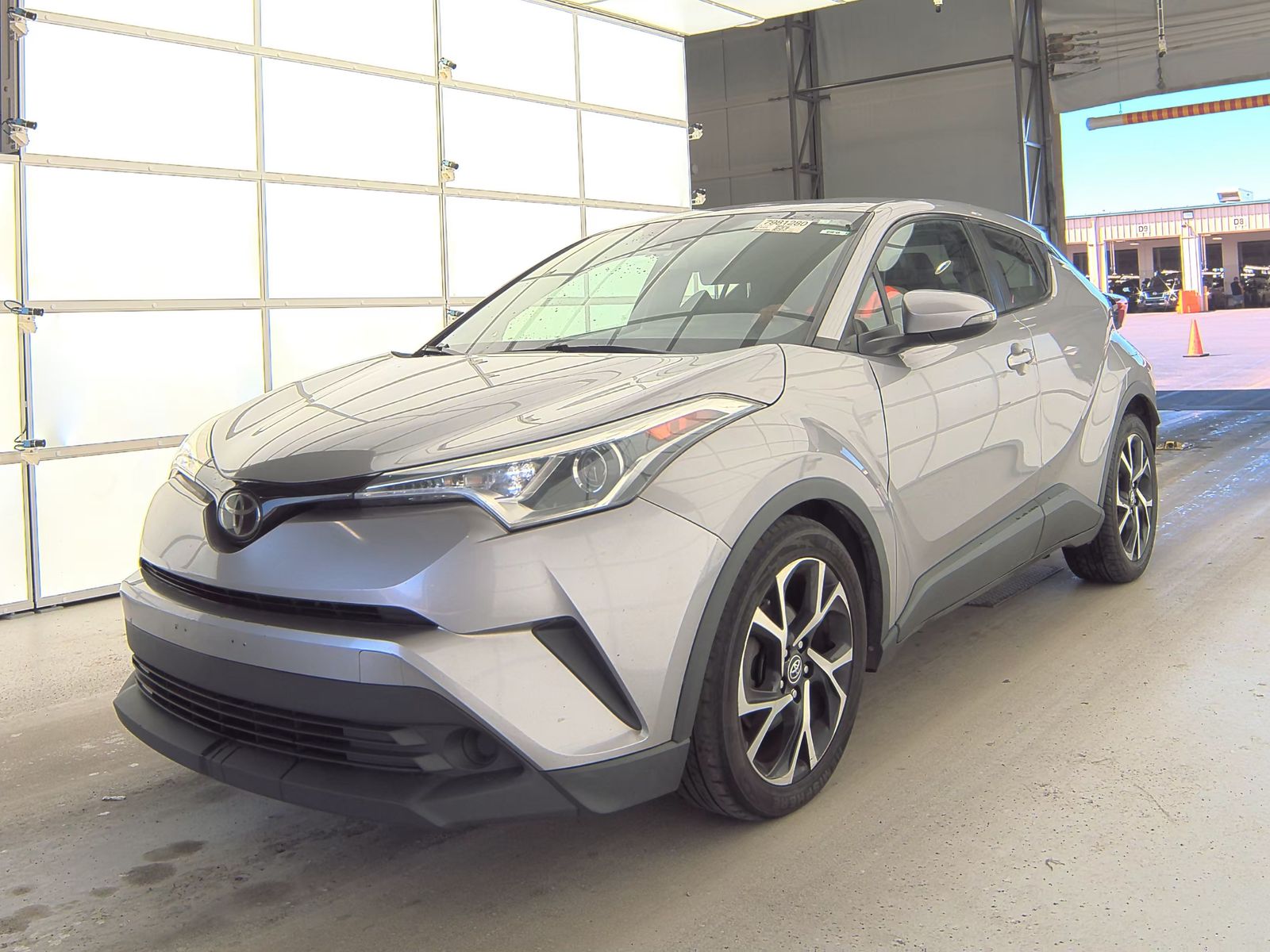2018 Toyota C-HR XLE FWD