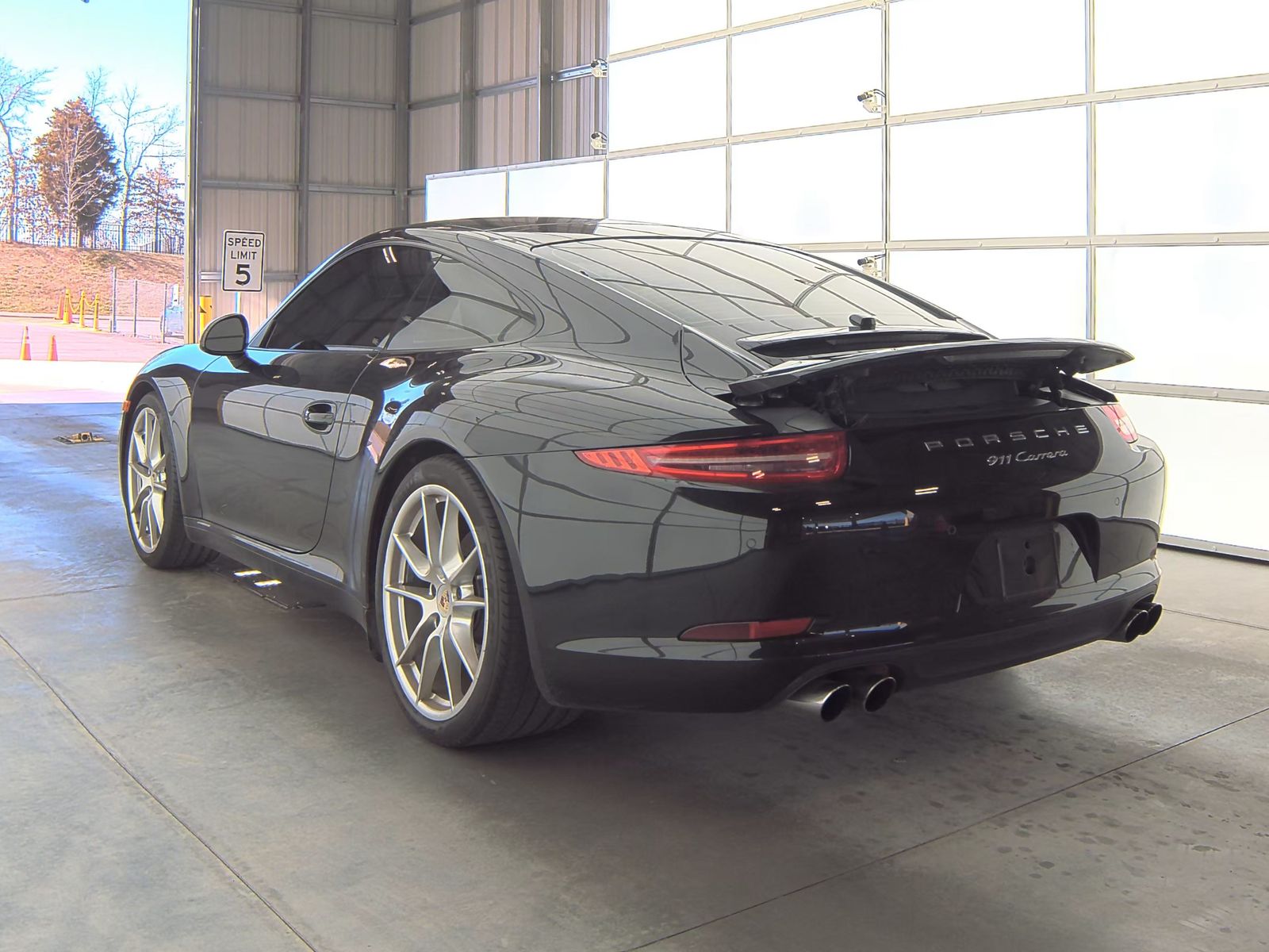 2013 Porsche 911 Carrera RWD