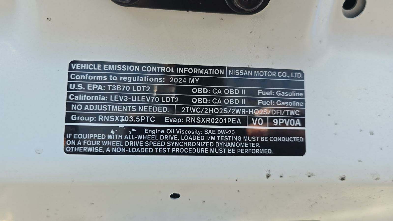 2024 Nissan Pathfinder Platinum FWD