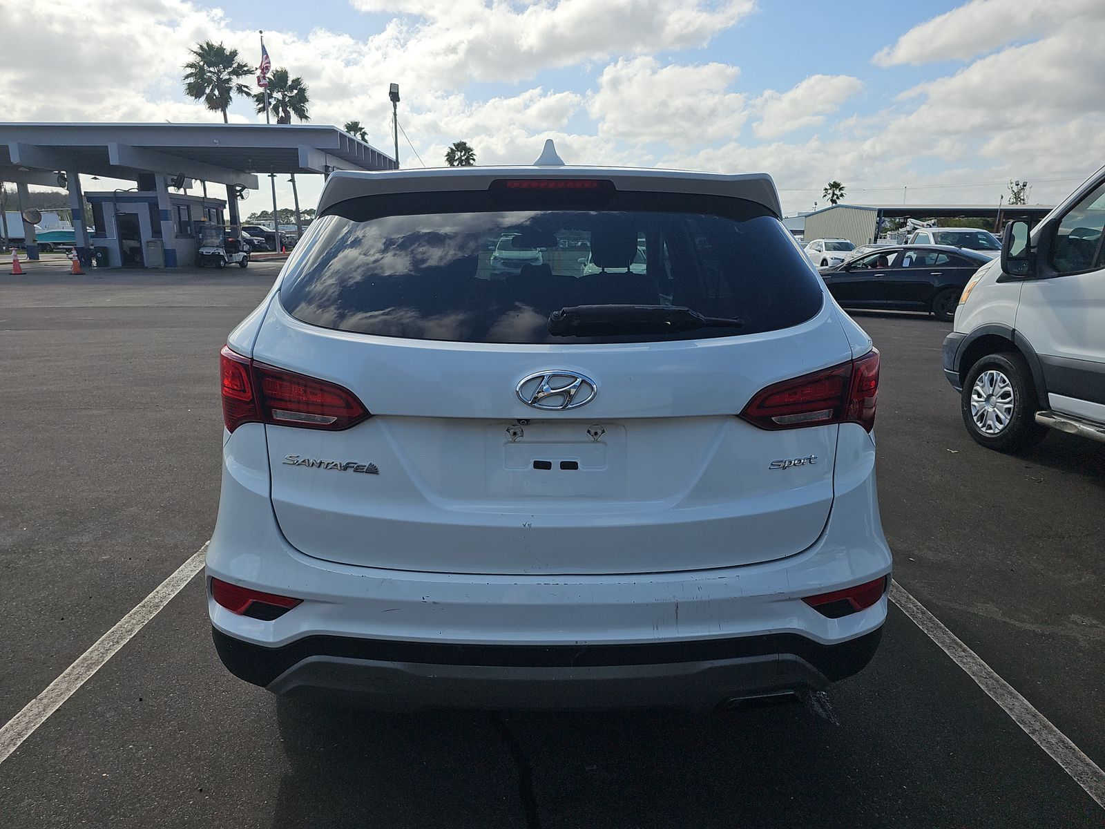 2017 Hyundai Santa Fe Sport Base FWD