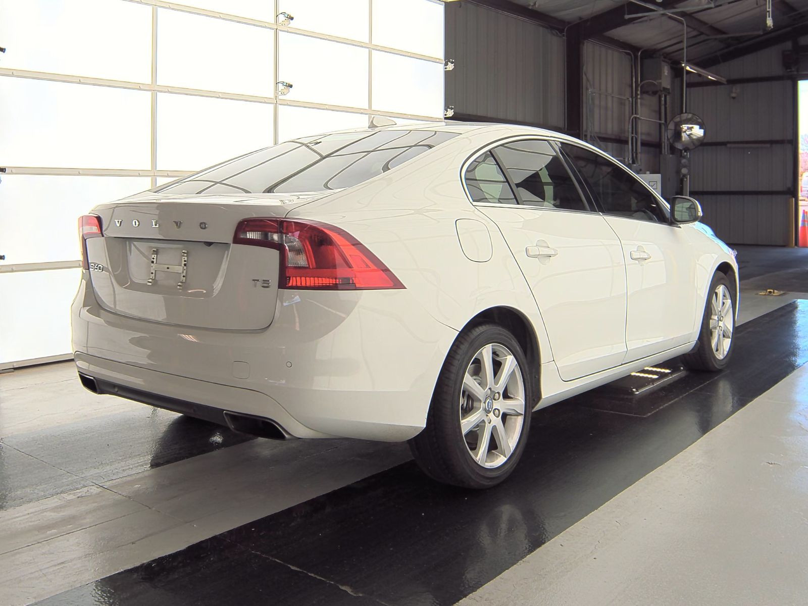 2016 Volvo S60 T5 Premier FWD