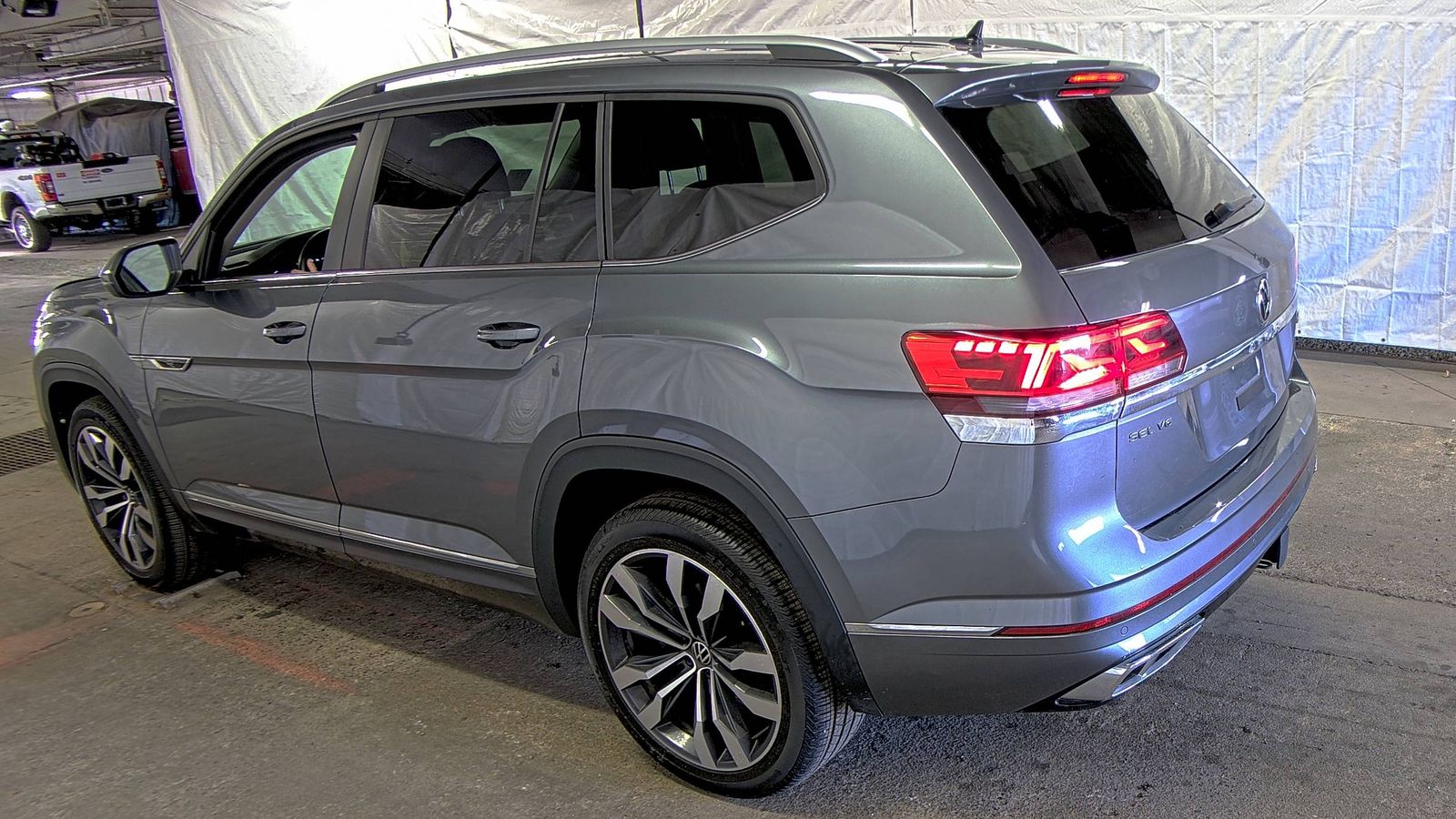 2021 Volkswagen Atlas 3.6L SEL R-Line AWD