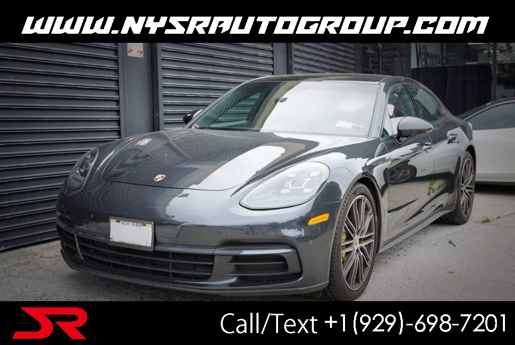 2018 Porsche Panamera 4