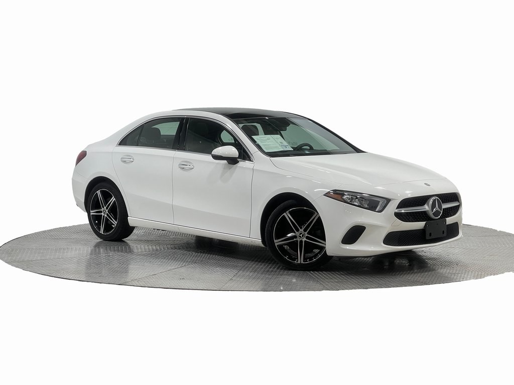 2022 Mercedes-Benz A 220 4MATIC