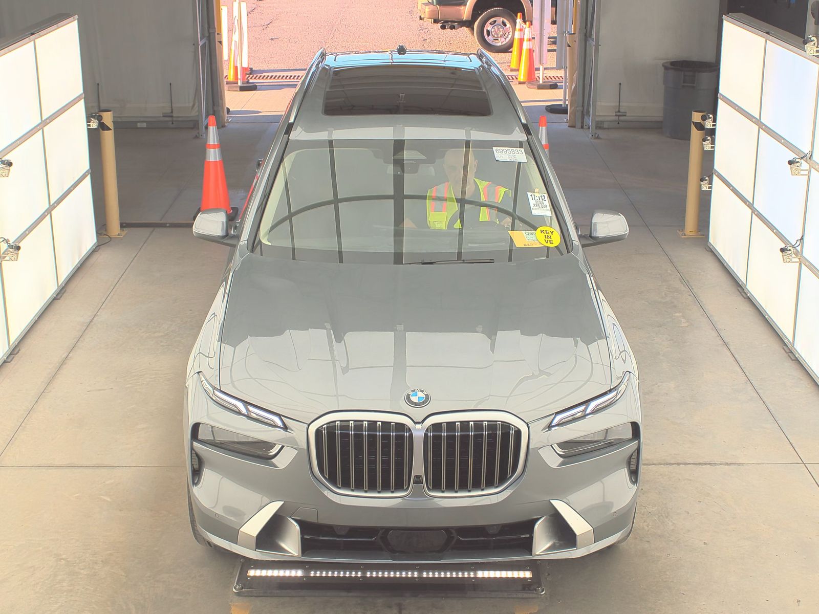 2025 BMW X7 xDrive40i AWD