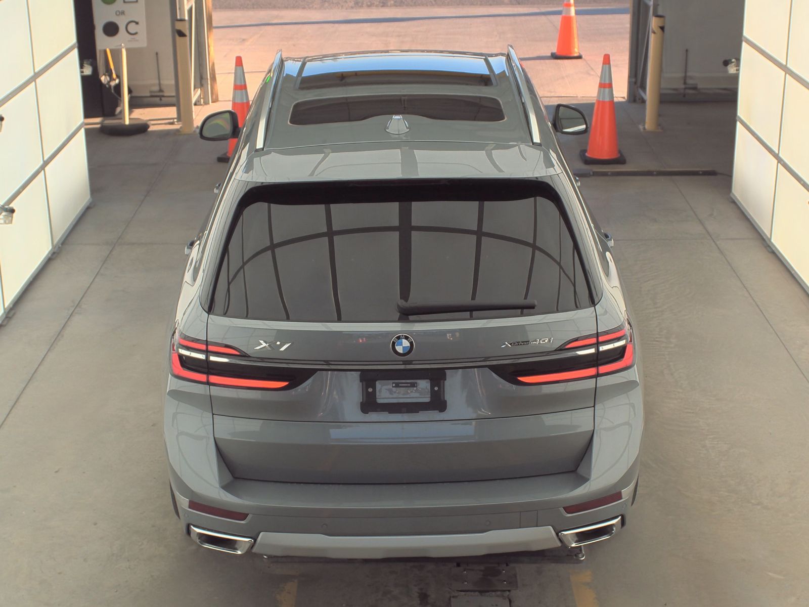 2025 BMW X7 xDrive40i AWD