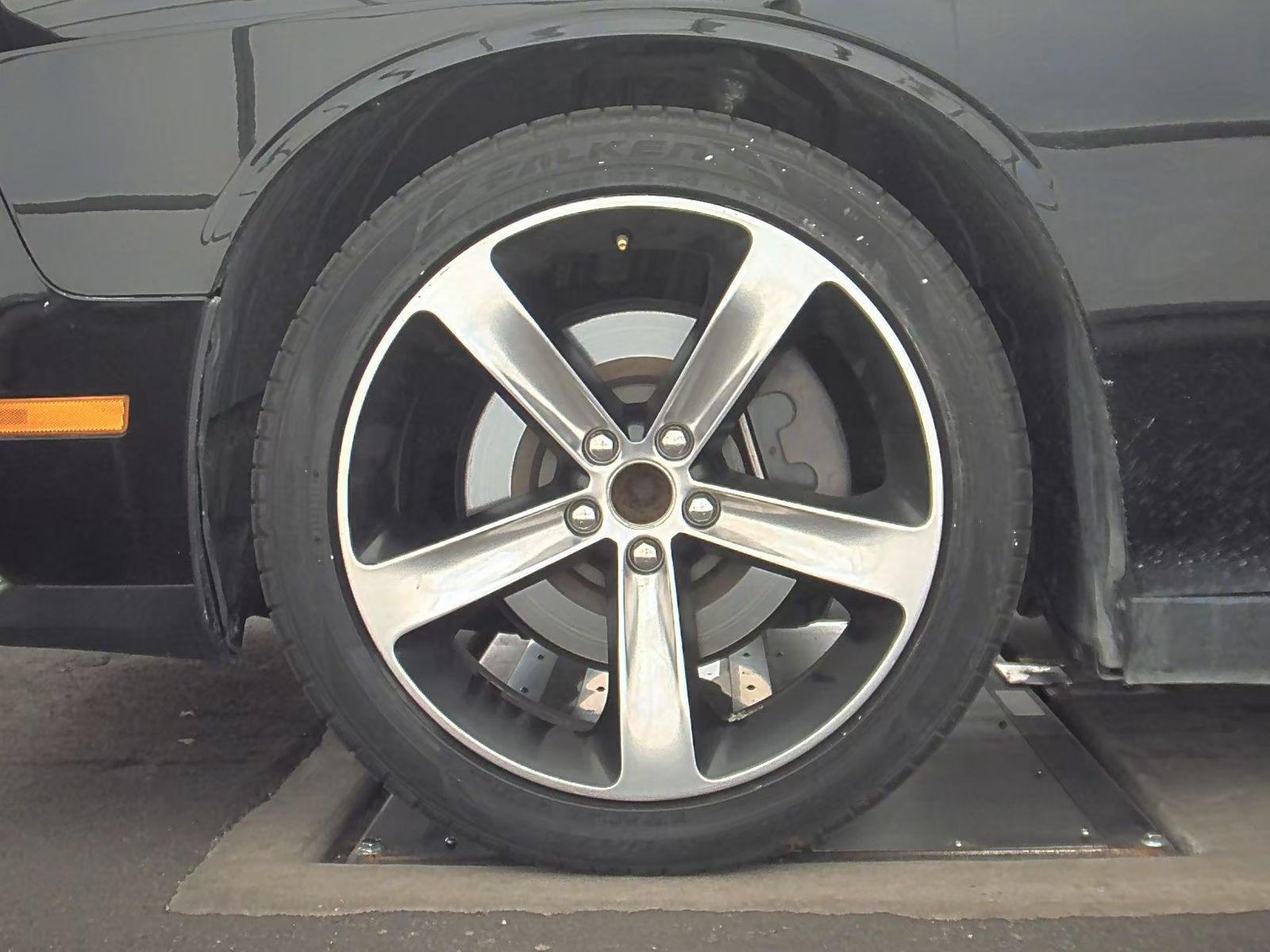 2014 Dodge Challenger SXT Plus RWD