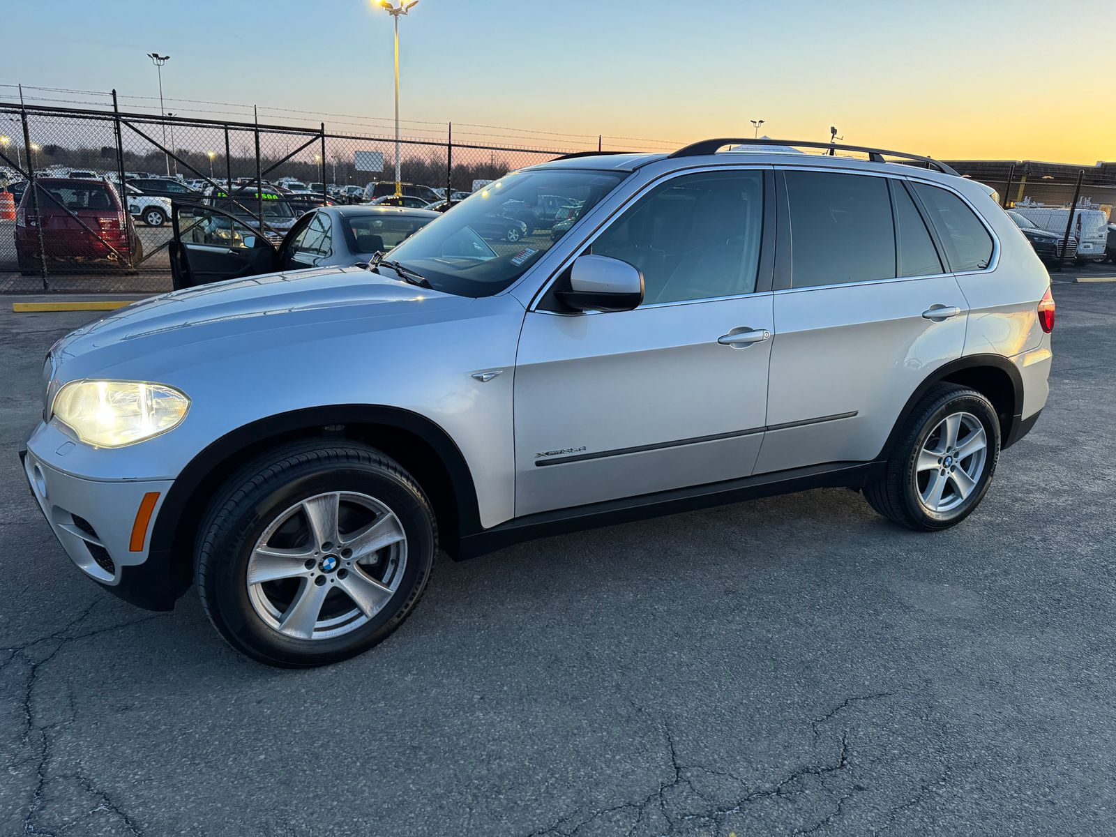 BMW X5 Sports Activity Vehicle xDrive35d снимка BMW X5 Sports Activity Vehicle xDrive35d