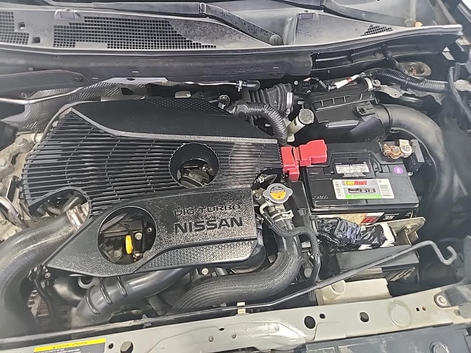 2016 Nissan JUKE S FWD
