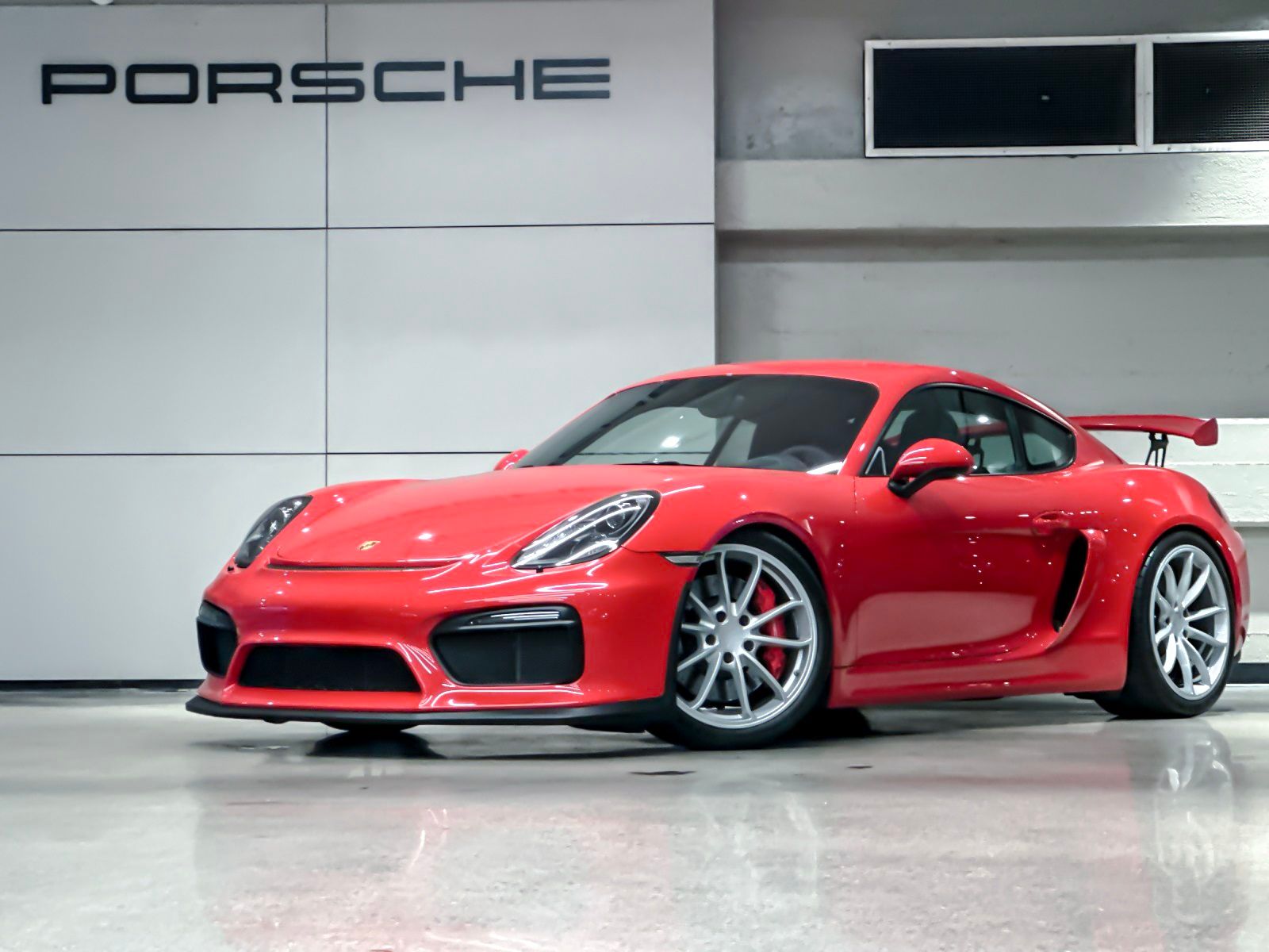 2016 Porsche Cayman GT4