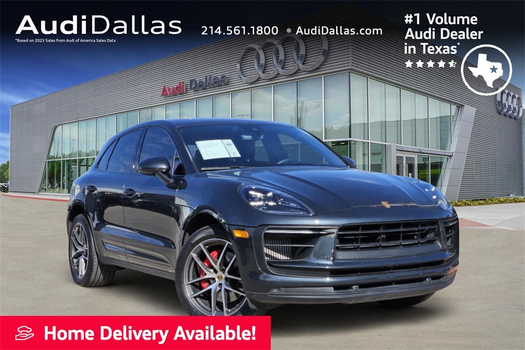 2022 Porsche Macan S