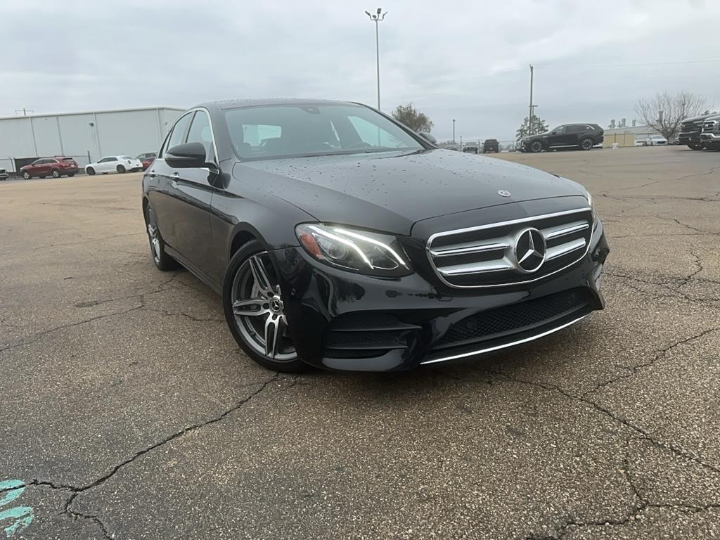 2018 Mercedes-Benz E 300 Sedan
