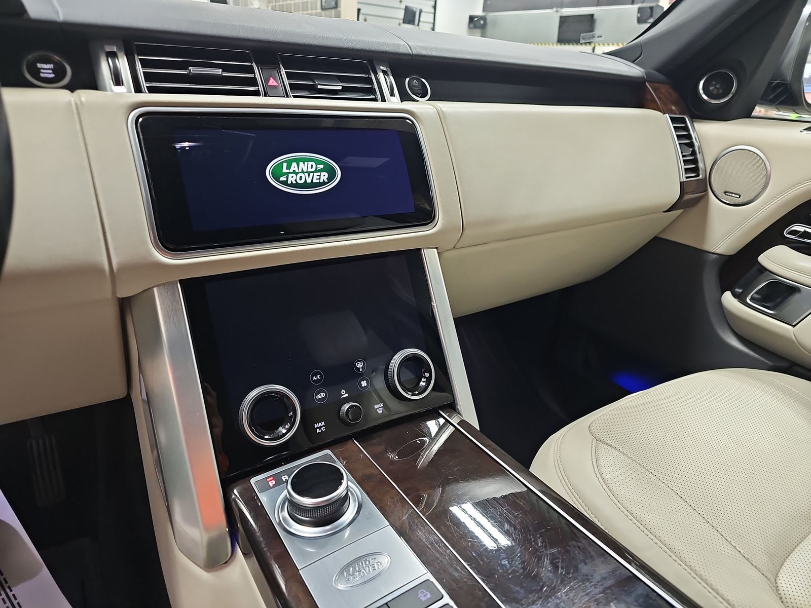 2020 Land Rover Range Rover HSE AWD