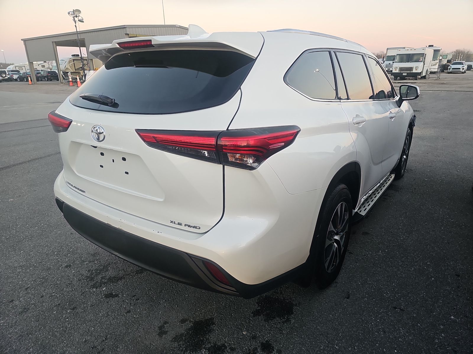 2021 Toyota Highlander XLE AWD