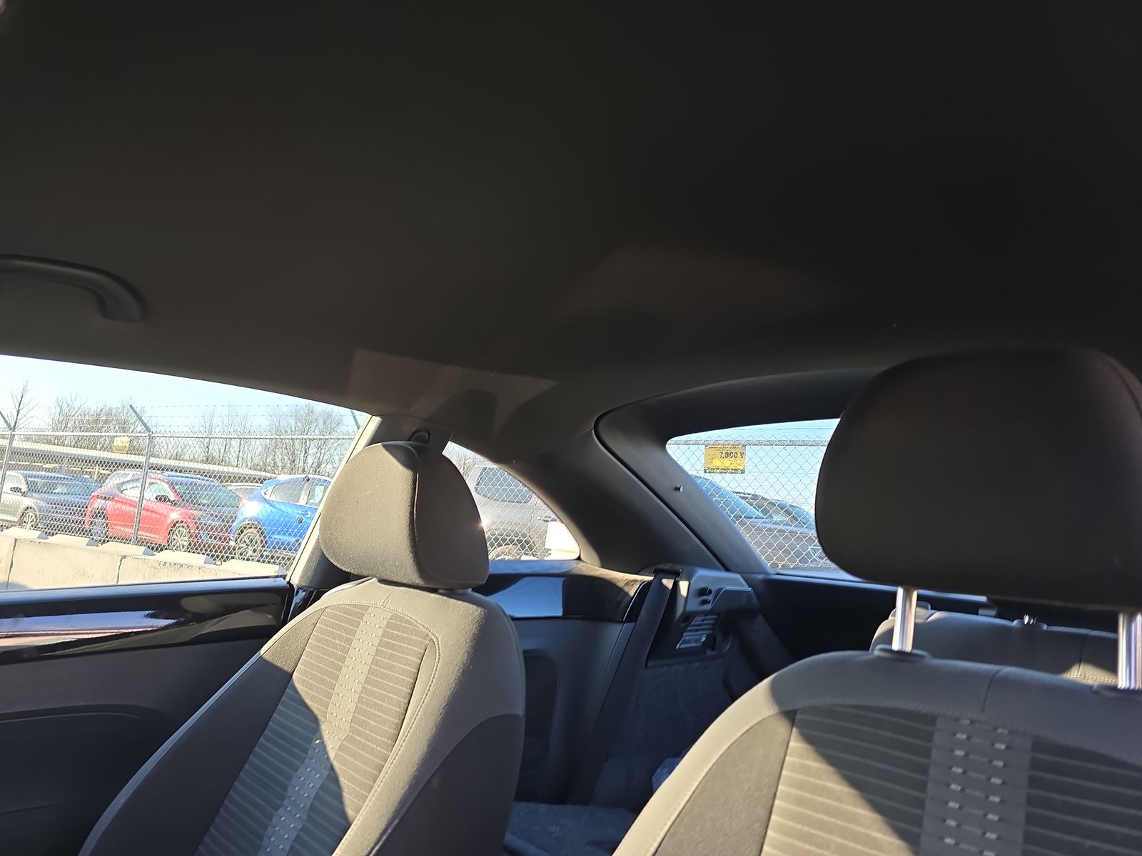 2012 Volkswagen Beetle 2.0T Turbo FWD