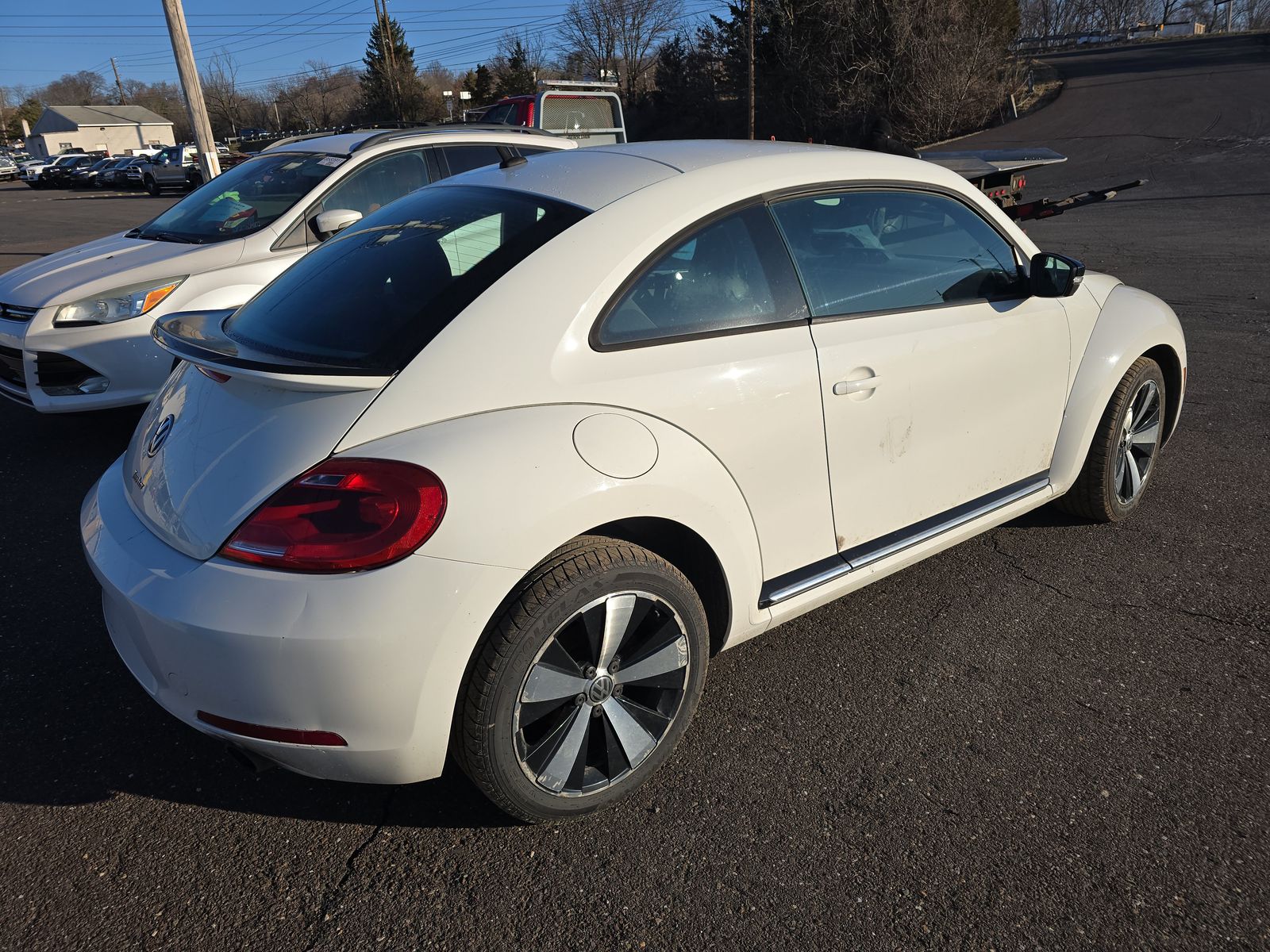 2012 Volkswagen Beetle 2.0T Turbo FWD