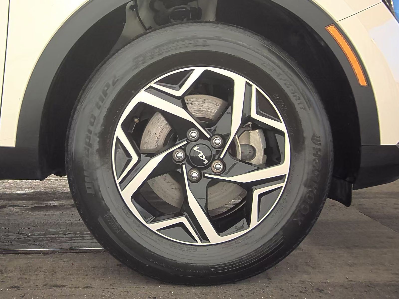 2023 Kia Sportage LX AWD