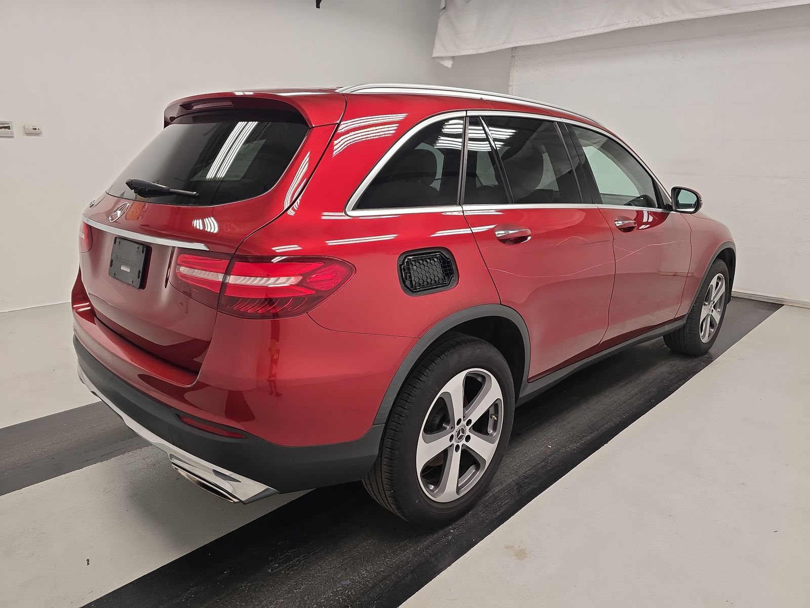 2019 Mercedes-Benz GLC GLC 300 RWD