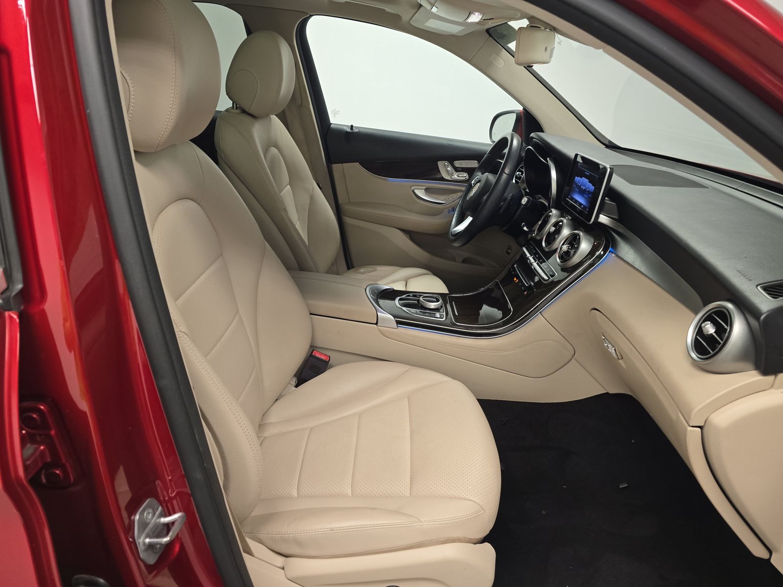 2019 Mercedes-Benz GLC GLC 300 RWD