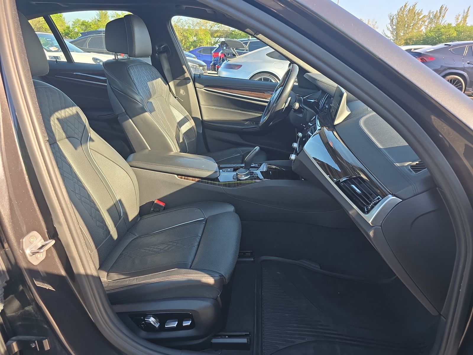 2017 BMW 5 Series 540i xDrive AWD