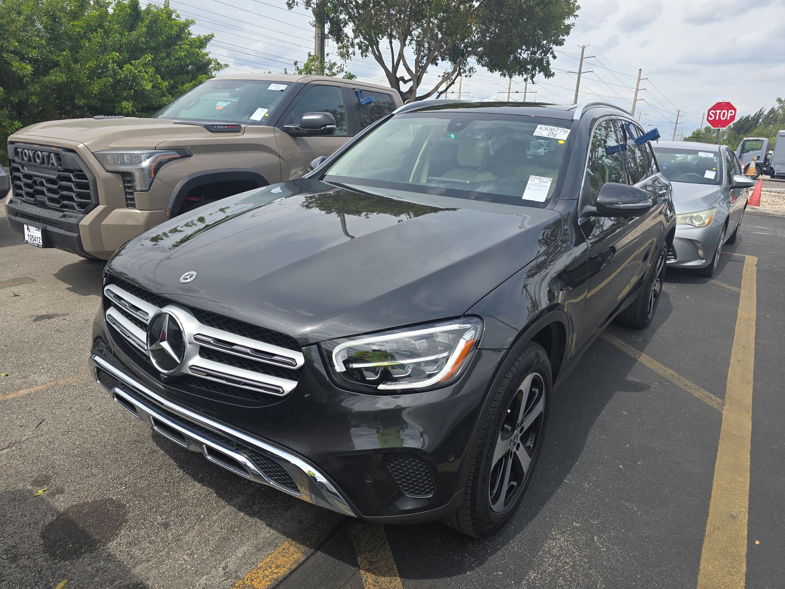 2021 Mercedes-Benz GLC 300